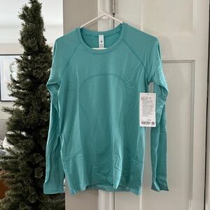 NWT LULULEMON SWIFTLY TECH LONG - SLEEVE SHIRT 2.0 *HIP LENGTH Fountain Blue 8